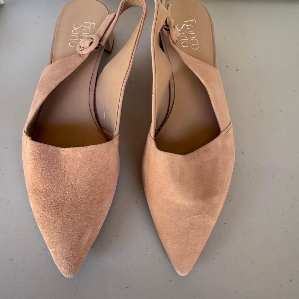 NWT Franco Sarto Women's Tan Suede Heels